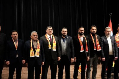 Kayserispor yönetiminde 4 istifa gerçekleşti